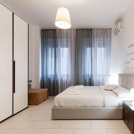 Feeling Gae Aulenti Apartment *